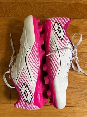 Lotto Roma 700 Girls Soccer Cleats Size Youth 4.5 White & Hot Pink Outdoor Shoes